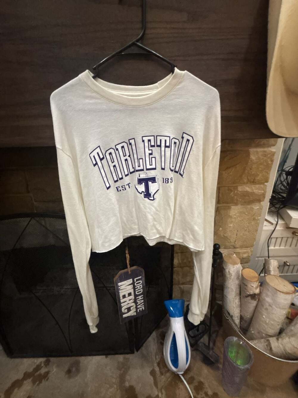 Champion Tarleton State University EST 1899 Long Sleeve Cropped T-Shirt
